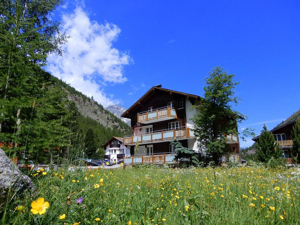 사스-알마겔 Haus Alpenperle 아파트 외부 사진