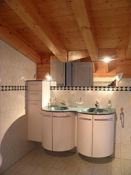 사스-알마겔 Haus Alpenperle 아파트 외부 사진
